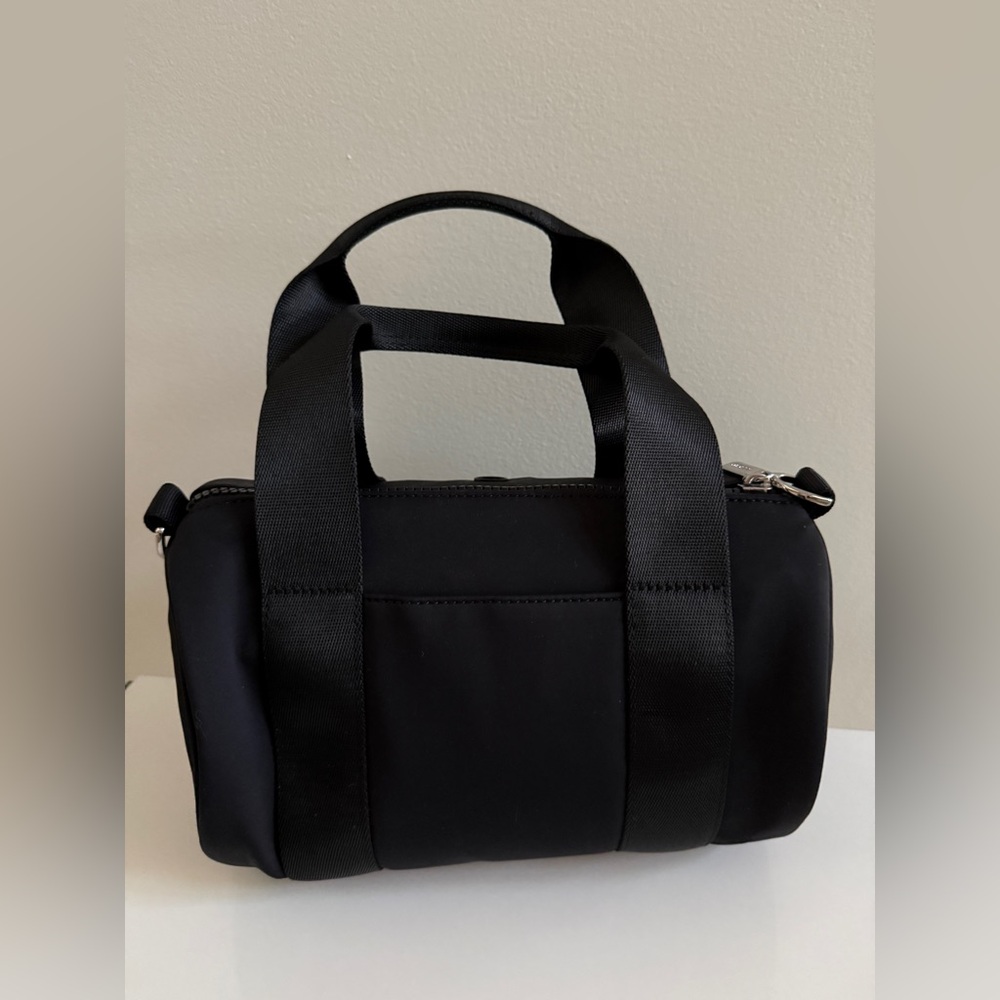 New LULULEMON Knit Nylon Mini Barrel Duffle Bag Crossbody Handbag Black - Picture 5 of 9